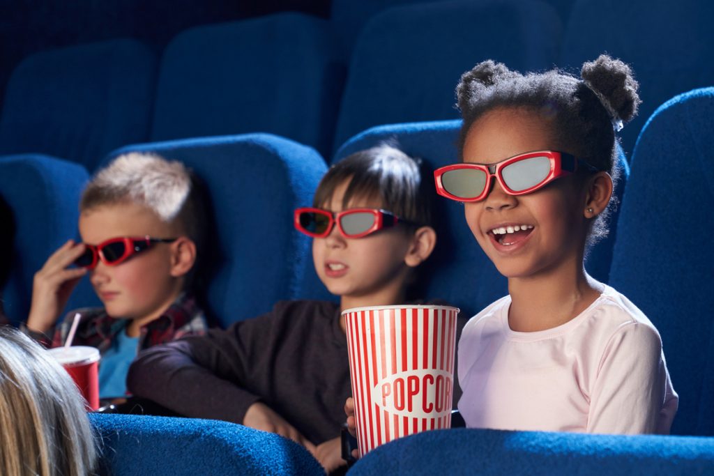 Monte-um-Cinema-em-Casa-